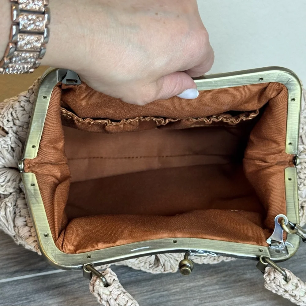 Patricia Nash Scalloped Raffia Collection Natural White Laureana Frame Satchel - Picture 13 of 16